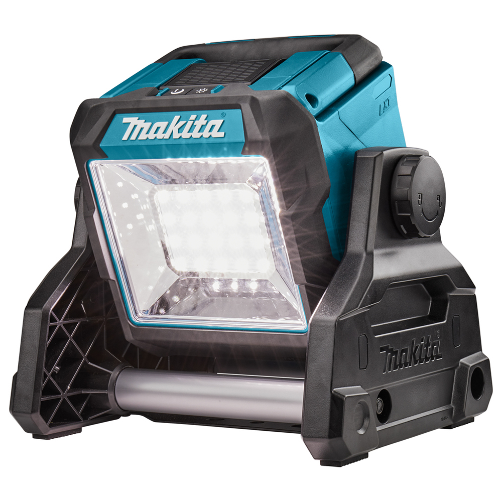 Акумуляторний ліхтар Makita XGT 40 V MAX DEAML003G