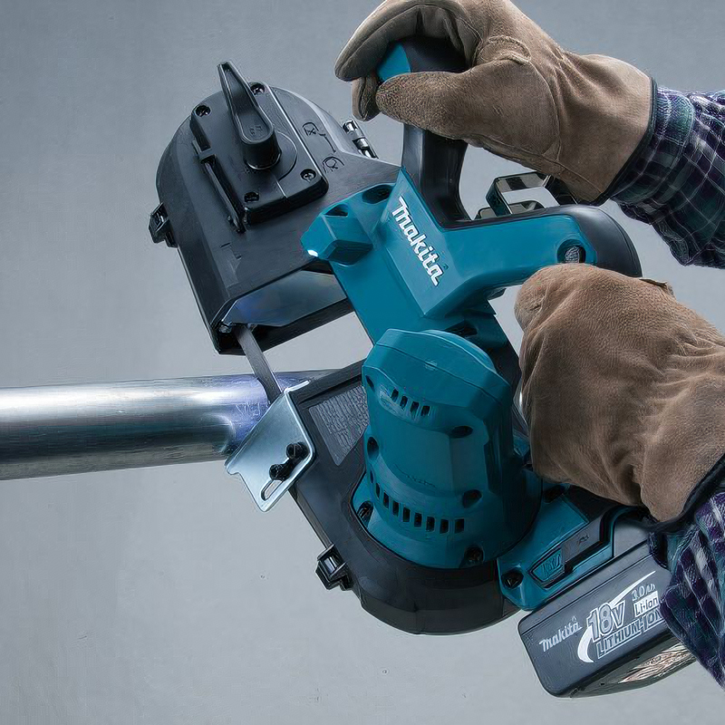 Акумуляторна стрічкова пила Makita LXT DPB181Z (без АКБ) Акумуляторна стрічкова пила Makita LXT DPB181Z (без АКБ)