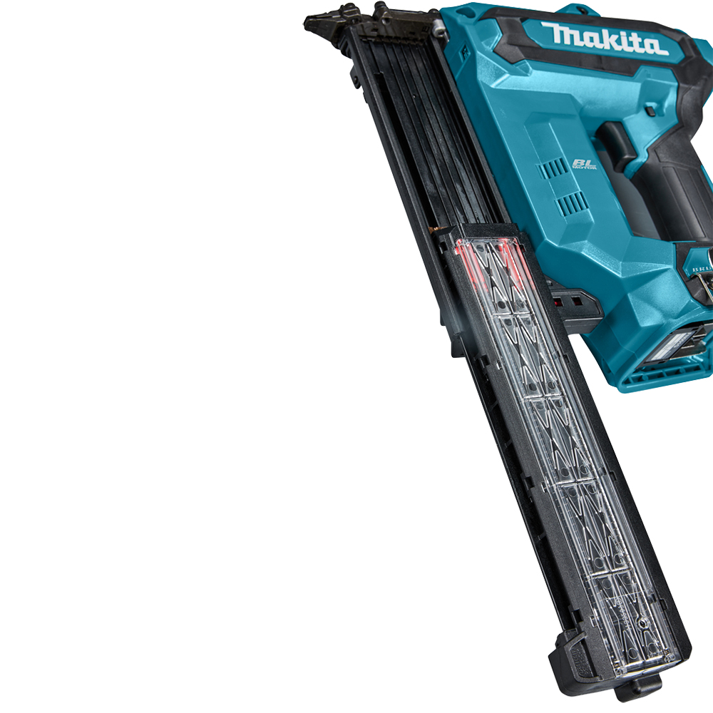 Акумуляторний цвяхозабивач Makita XGT 40 V MAX FN001GZ (без АКБ) Акумуляторний цвяхозабивач Makita XGT 40 V MAX FN001GZ (без АКБ)