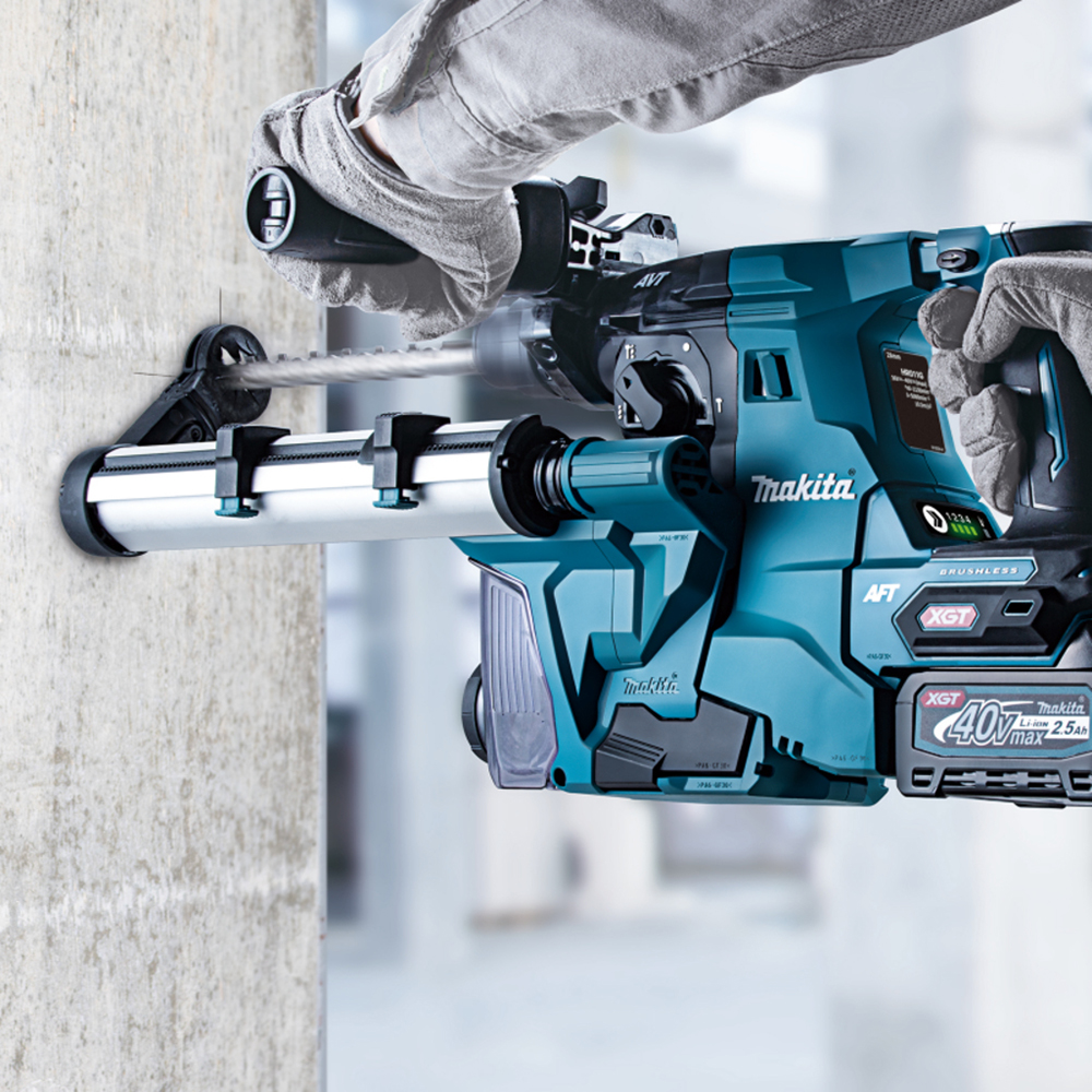 Акумуляторний перфоратор Makita XGT 40 V MAX HR011GZ (без АКБ)