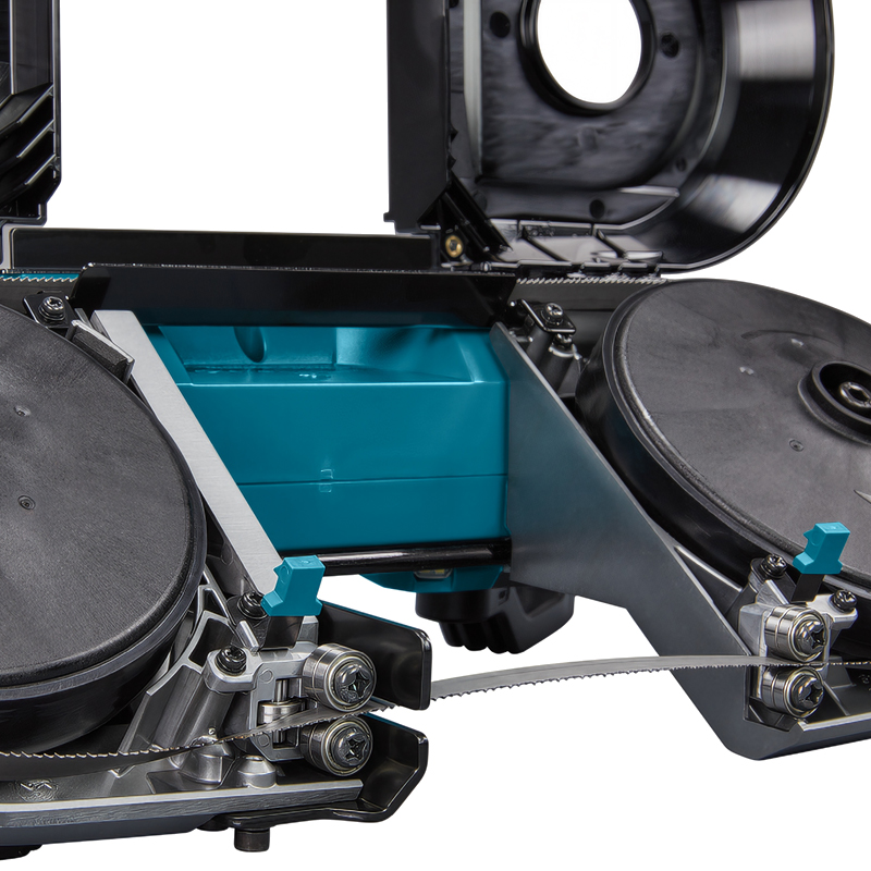 Акумуляторна стрічкова пила Makita XGT 40 V MAX PB002GZ (юез АКБ) Акумуляторна стрічкова пила Makita XGT 40 V MAX PB002GZ (юез АКБ)