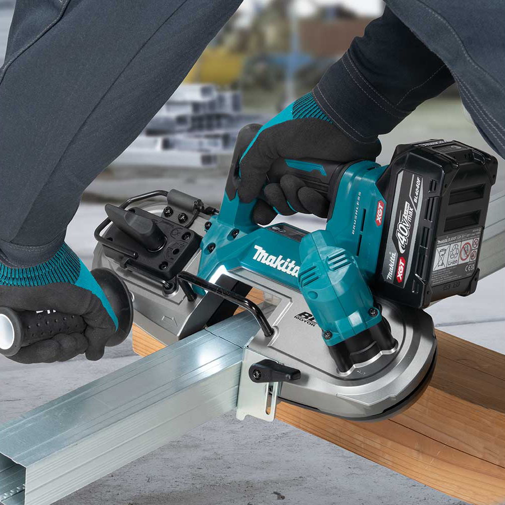 Акумуляторна стрічкова пила Makita XGT 40 V MAX PB003GZ (БЕЗ АКБ) Акумуляторна стрічкова пила Makita XGT 40 V MAX PB003GZ (БЕЗ АКБ)