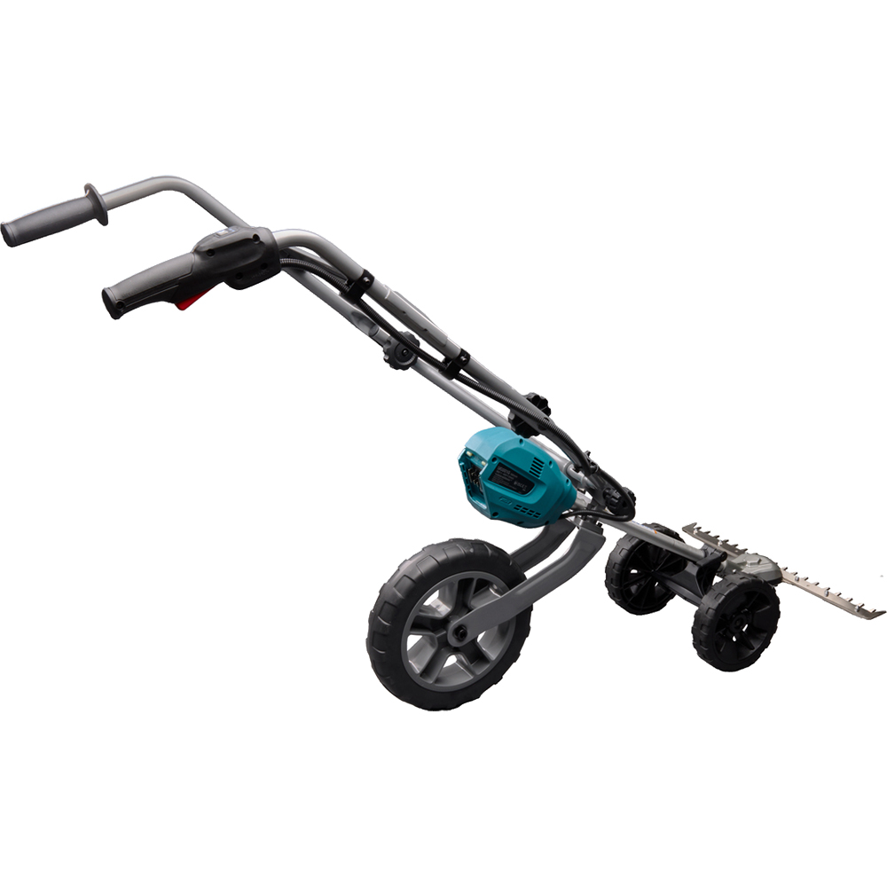 Акумуляторна сінокосарка Makita XGT 40 V MAX UG001GZ (БЕЗ АКБ) Акумуляторна сінокосарка Makita XGT 40 V MAX UG001GZ (БЕЗ АКБ)
